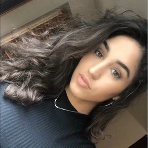 Meet your Posher, Jenae